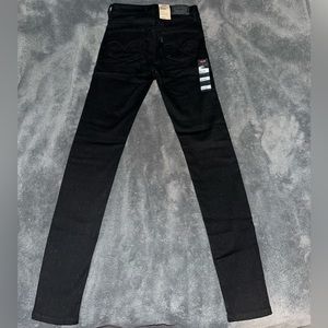 Levi’s Black Jeans